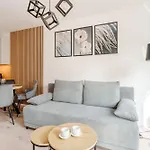 Monia Center Apartman